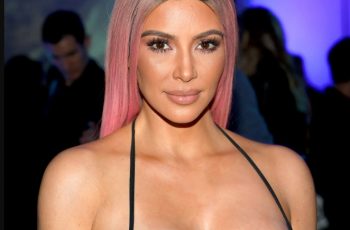 Kim Kardashian rózsaszín Balenciaga Barbie szettjétől szóhoz sem jutunk