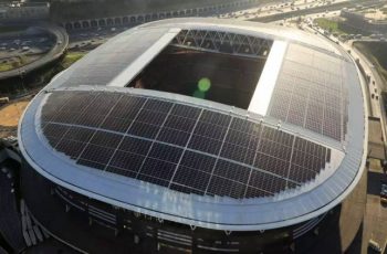 163 millió forintot spórolt a török focicsapat azzal, hogy napelemekkel borította be a stadion tetejét