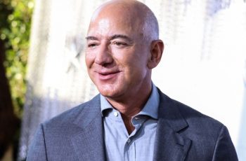 Teljes vagyonát szétosztja Jeff Bezos, 124 milliárd dollárt fordít jótékony célokra