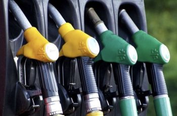 Aggasztó változás a benzinkutakon, mától érvénybe lép